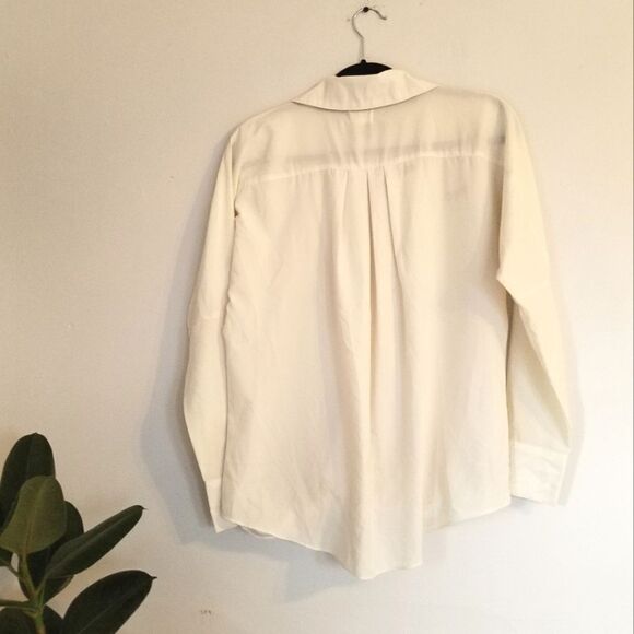Tobi Cream Drape Twist Sheer Cross Body Blouse - Picture 2 of 8